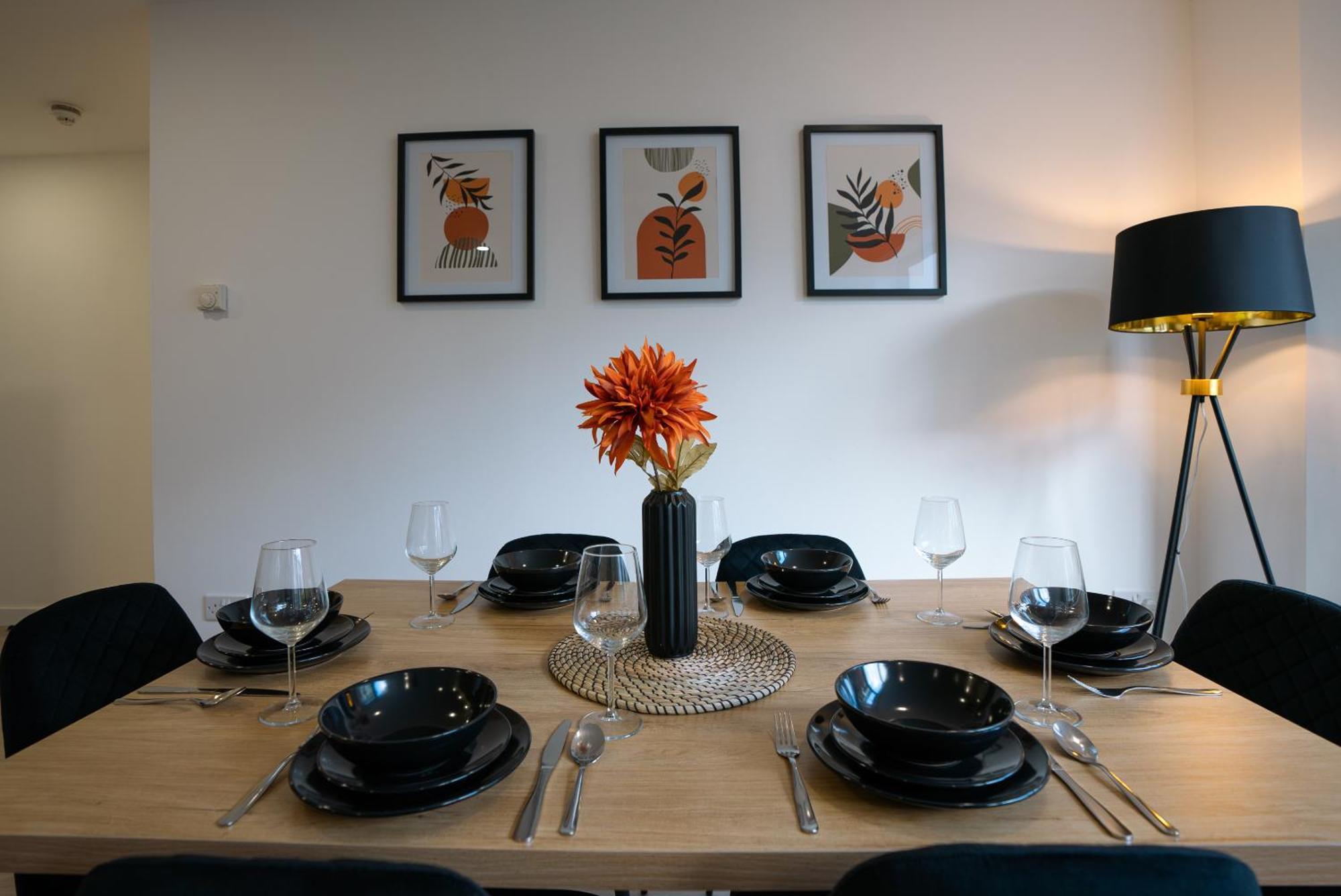 Modern City Centre Apartment Exeter Eksteriør billede