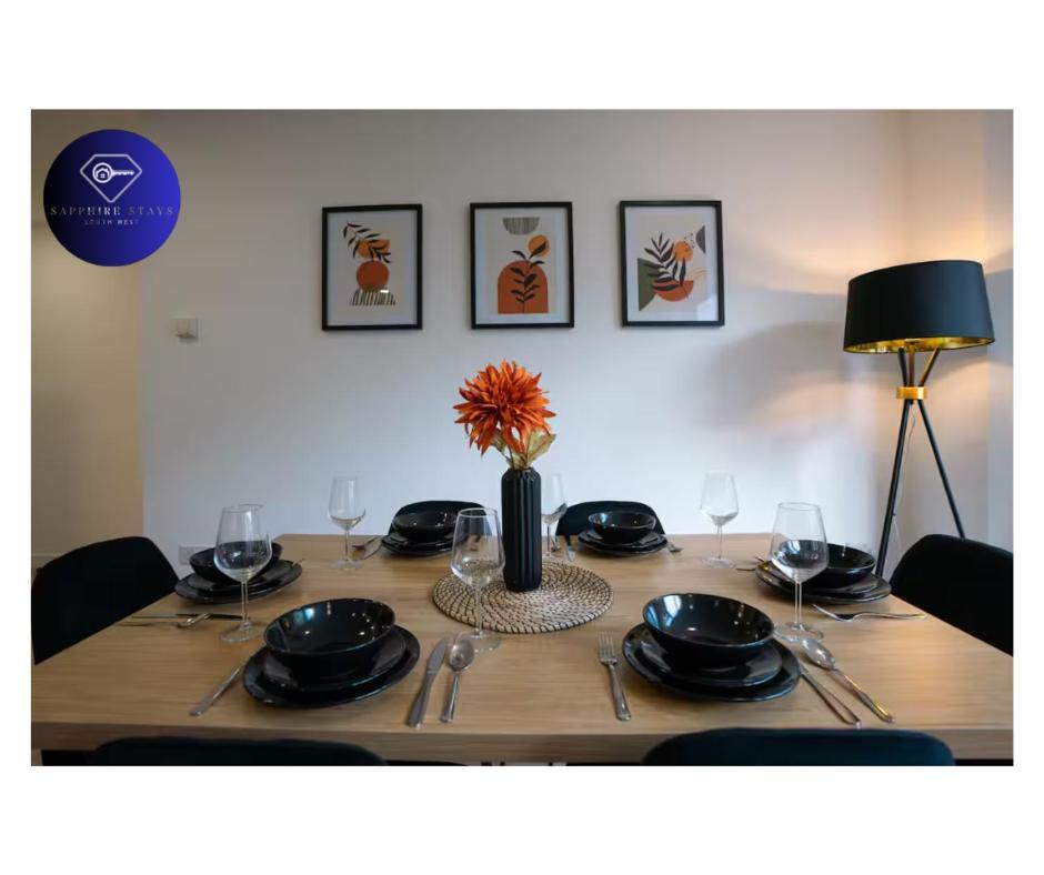 Modern City Centre Apartment Exeter Eksteriør billede